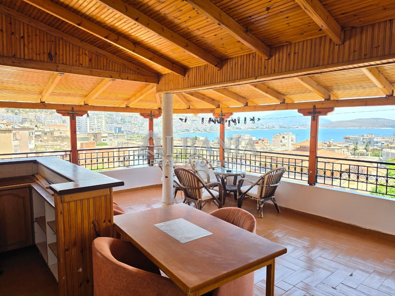 Hotel 524 m² Saranda, Albanien